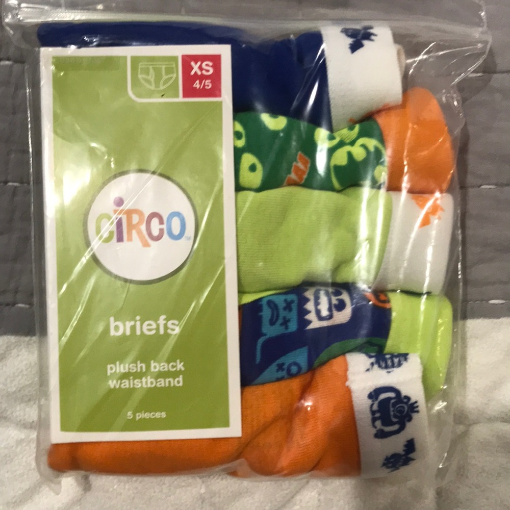 Boys briefs